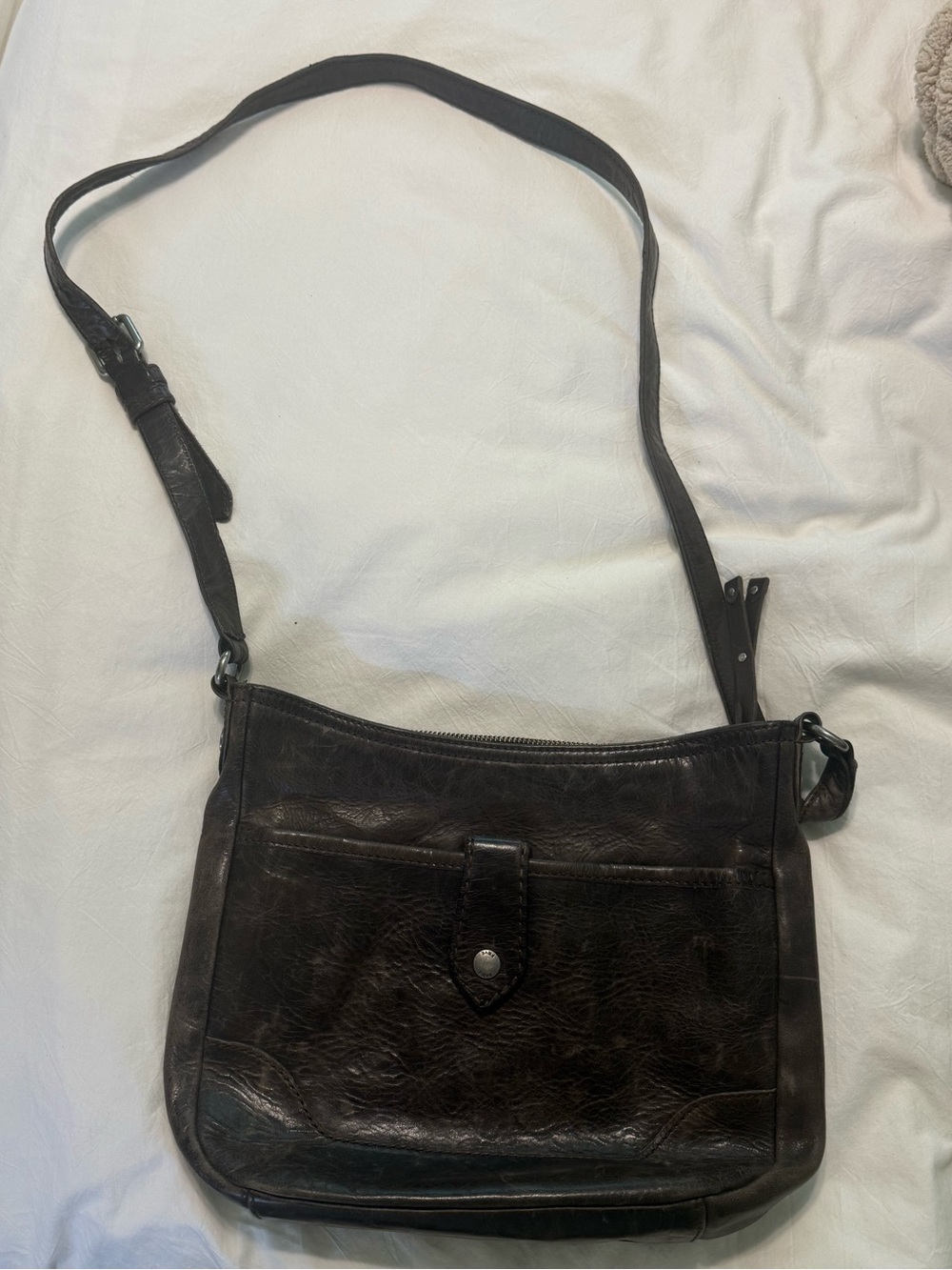 FRYE AND CO. Grey Leather Crossbody Bag